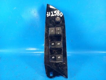 Модуль керування підйомниками скла передній. lew. toyota prius 16 8404047070 фото №1