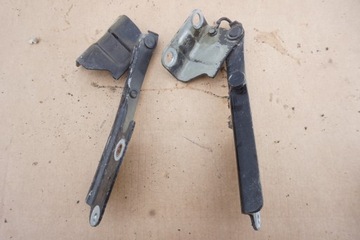 Mustang v gt 05- петля капота лівий правий фото №1