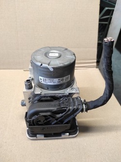 Насос тормозная abs renault scenic iv 476602846r фото №1