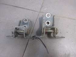 Петля дверь правые перед mazda rx8 rx-8 27c фото №1