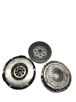 Santa fe ii 2.2 r20at диск притиск колесо двомасовий фото №1