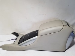 Подлокотник туннель mercedes w251 r-klasa фото №1