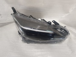 Toyota yaris cross полный led фото №1