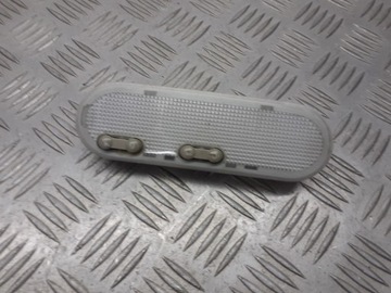 Освещение кабины перед renault modus 8200073231 фото №1