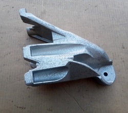 Лапи двигателя vw touareg 03h199308 фото №1