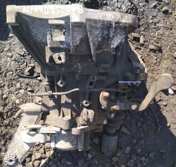 Alfa romeo gt 2.0 jts 937a1000 коробка передач коробки передач фото №1