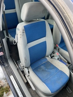 Сидіння праві пасажира golf 4 iv 3 дверний фото №1