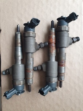 Инжектор форсунка 0445110339 peugeot citroen 1.4 hdi фото №1