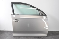 Skoda rapid дверь правые перед передние универсал комплектные фото №1