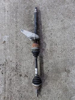 Піввісь права довга підтримка opel astra j iv 1.4t 13271556 lb фото №1