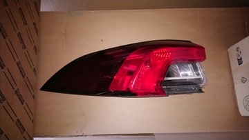 Лампа левая зад задняя toyota corolla xii e21 sedan лампа левый зад corolla фото №1