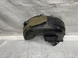 Подкрылок задние правые citroen c5 aircross 9824159480 фото №1