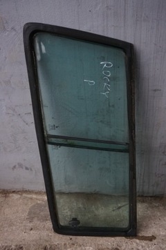 Daihatsu rocky скло кузовна права з жорсткий дах фото №1