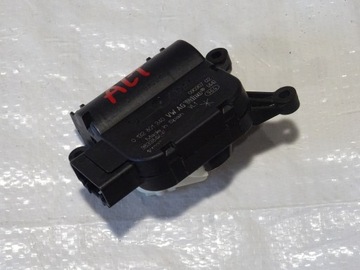 Двигунчик нагрівача seat altea toledo iii 3 5p0 фото №1