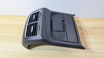 Audi a4 b8 решётка воздуховод зад sedan фото №1