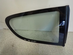 Mitsubishi colt 3d cz3 04- скло кузовна права фото №1