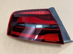 Audi s8 a8 d4 лампа зад matrix 4h0945095n рестайлінг фото №1