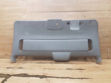 Захист оббивка кришки зад chrysler voyager iv фото №1