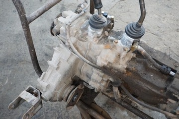 Kia ретона редуктор механічної коробки 2,0 tdi 01r фото №1