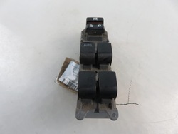 Панель скло toyota urban cruiser фото №1