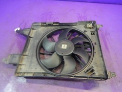 Scenic ii 1,9dci вентилятор радіатор 8240357 фото №1