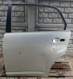 Дверь зад левый nissan tiida 04-12 sedan 4d биржа фото №1