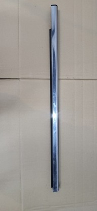 Jeep grand cherokee wk планка дверь правые перед фото №1