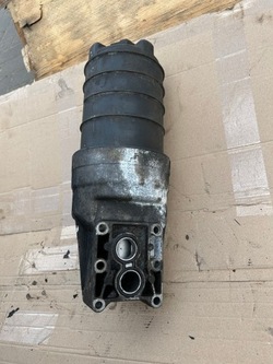 Основание фильтра масла iveco курсор 11 5801403054 фото №1