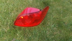 Лампа правая tylna-peugeot 307 рестайлинг 2005-2008 хэтчбек фото №1