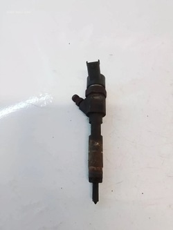 Opel vivaro trafic 2.0cdti m9r інжектор 0445110146 фото №1