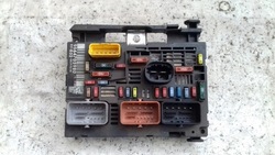 Коробка предохранителей модуль bsm 9664705980 peugeot 407 04- citroen psa фото №1