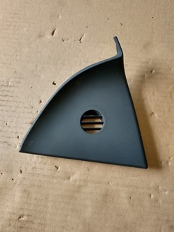 Решітка повітропровід повітря audi a8 s8 4h 4h0819103 фото №1