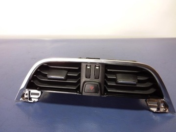 Ford fiesta mk8 ґрати повітропровід середні фото №1