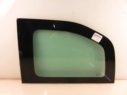 Скло кузовна lt m1085659 фото №1