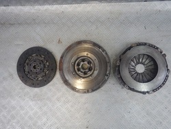 Skoda fabia i vrs rs 1.9 tdi зчеплення двомасовий маховик фото №1