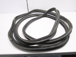 Golf iv прокладка крышки багажника зад hb 5d фото №1