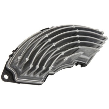 Резистор резистор вентилятор peugeot expert partner фото №1