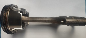 Поршень dkz 2.0 tfsi 82l199 06lagr 06ln фото №1