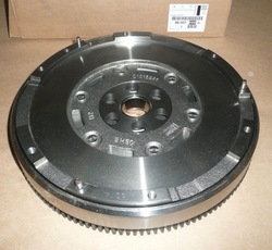 Колесо двухмассовый c/p 1.6bluehdi ml t.val org 9800109880 фото №1