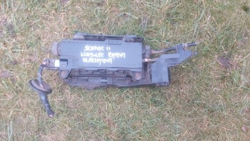 Моторчик тормоза ręcznego-renault scenic 2 ii 8200418647;05264790840 фото №1