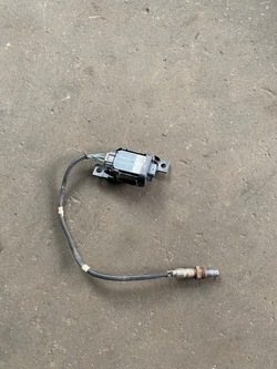 Audi a8 d5 лямбда-зонд nox 4n0907807j фото №1