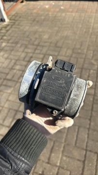 Ford mondeo 2 ii mk2 1.6 1.8 2.0 расходомер 93bb12b579ba scorpio galaxy фото №1