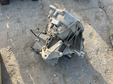Коробка передач коробки передач механическая ford focus mk2 1.4 16v 3m5r 7002 rd фото №1
