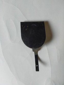 Opel zafira a заглушка фаркоп бампера оригинал фото №1