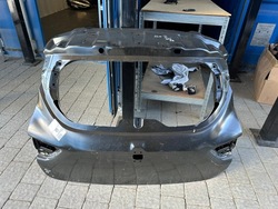 Renault clio iv кришка зад нова оригінальна фото №1