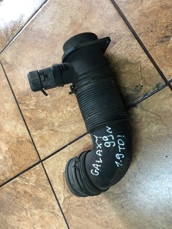 Galaxy 1.9tdi 99' труба воздуховод воздуха 7m0129627 фото №1