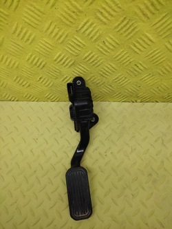 Lexus rx300 3.0 v6 педаль потенціометр газу 7812048090 фото №1