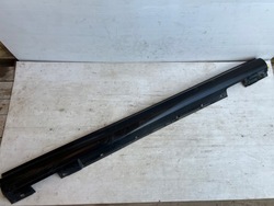 Планка пороговая правая mercedes w204 amg a2046981454 фото №1