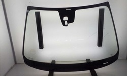 Скло лобове передня volvo xc60 2011-2013 камера оригінальна зелена фото №1