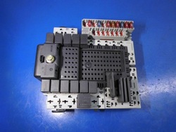 Коробка предохранителей 9401802 volvo s80 i 98-06r фото №1